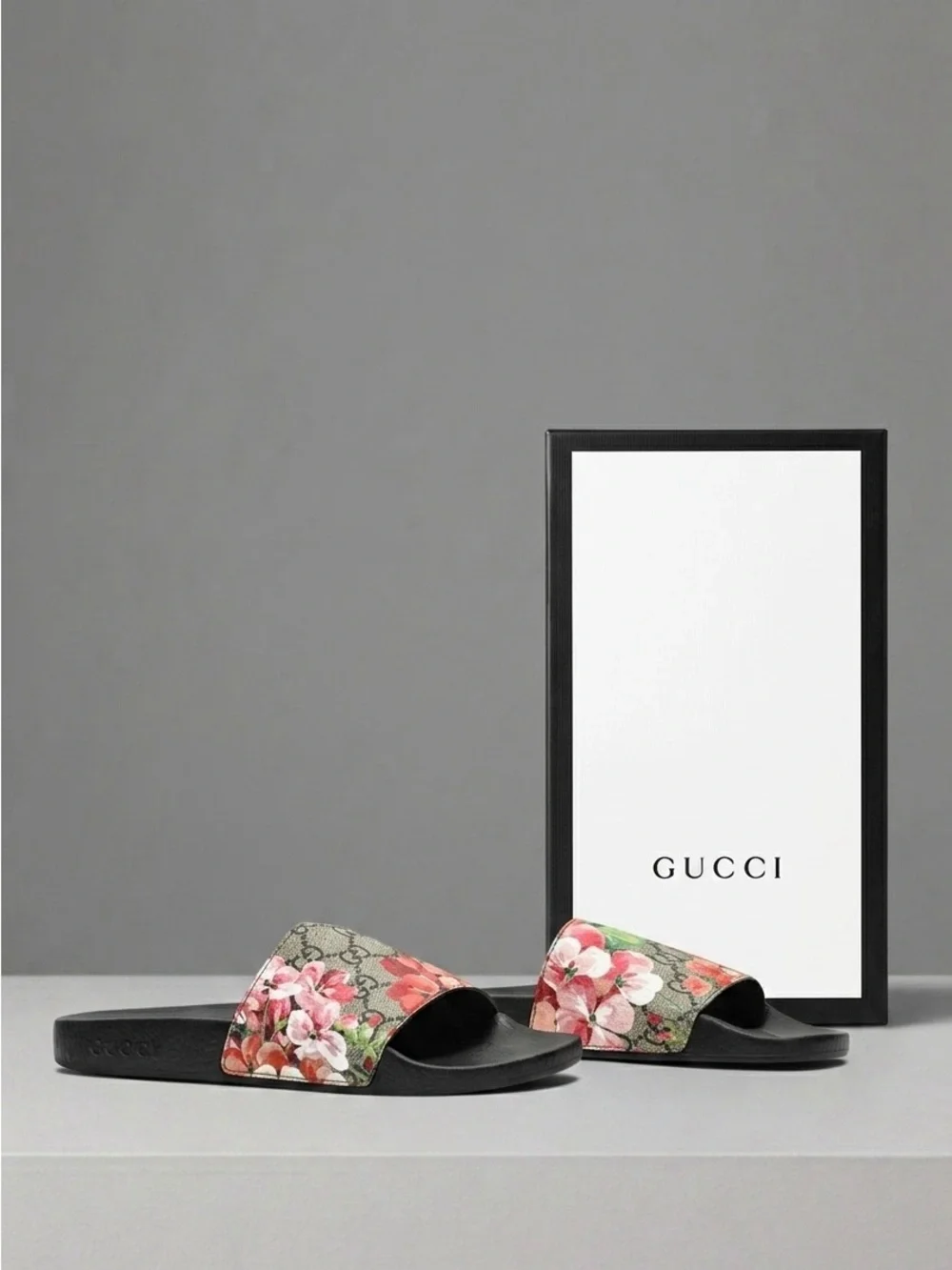 Gucci Floral Canvas Slide Sandals — Black Footbed with Pink & Green Print - Picture 1 of 3